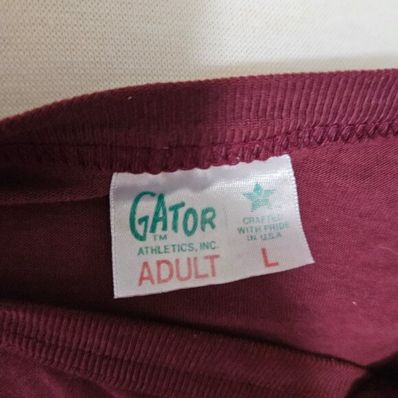 Gator Athletics Vintage 80s 90s Sports T-Shirt Vneck Red Maroon Faded USAL Large - Picture 7 of 7